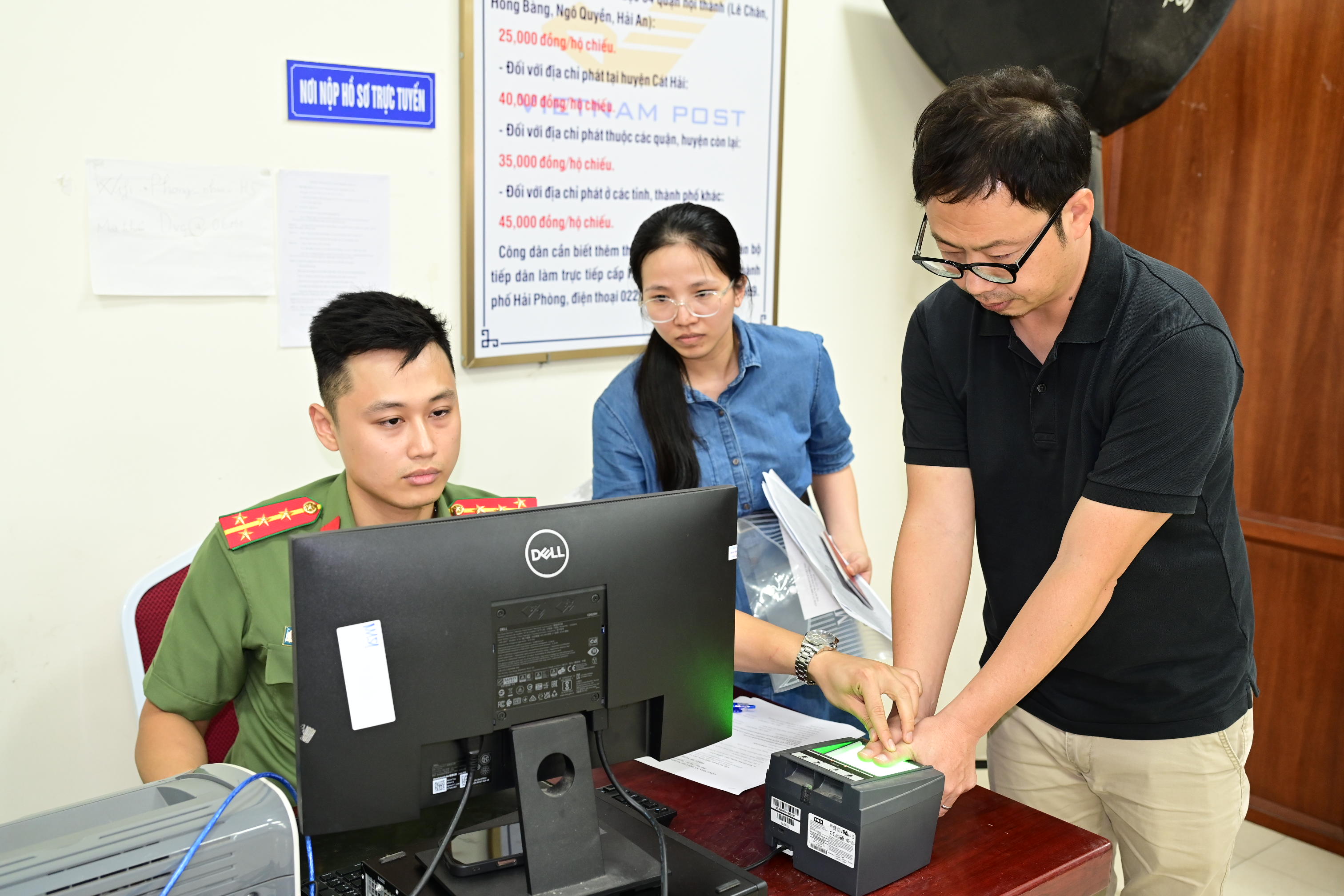 Triển khai thí điểm cấp tài khoản định danh điện tử mức độ 2 cho người nước ngoài tại thành phố Hải Phòng